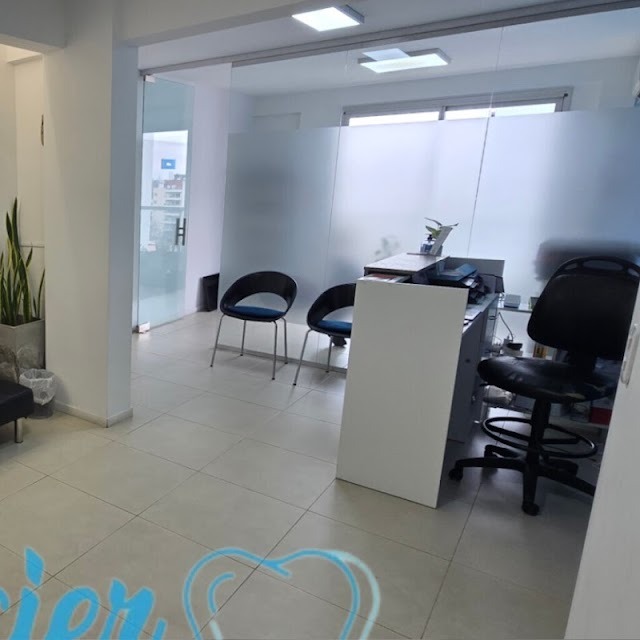 Recepción Mercier Odontología